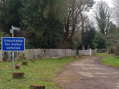 Bovingdon 20 Stoney Lane byway photo