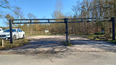 Photograph of Brickendon Liberty 30 bridleway