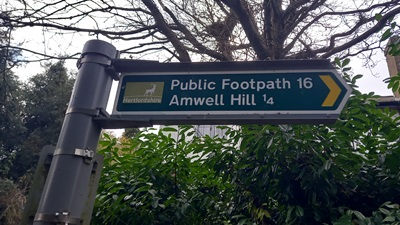 Photograph of Great Amwell 16 heading NW