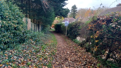 Photograph of Great Amwell 16 heading NW