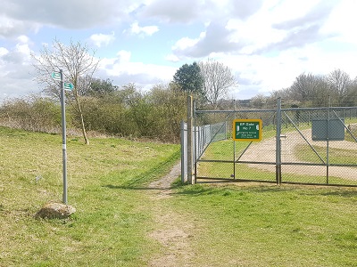 Photograph of Luton 28