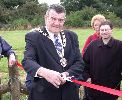 Mayor opens path