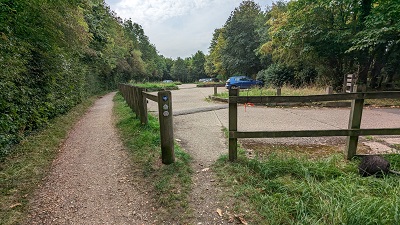 Photograph of Riverside Way riding route