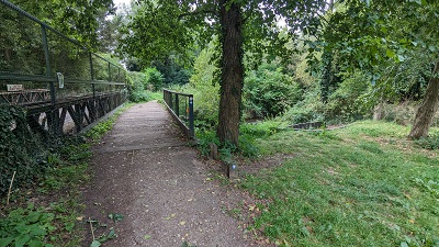 Photograph of Riverside Way riding route