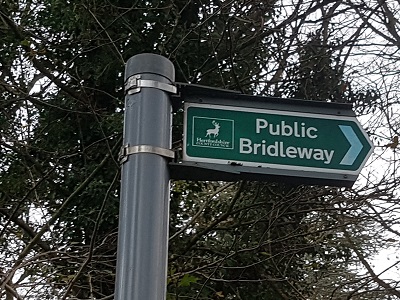 Photograph of Welwyn Garden City 57 bridleway